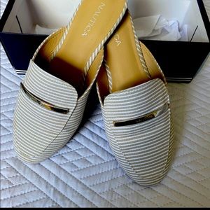 Nautica mules